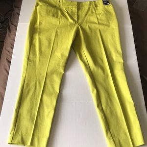 New York and Company Slim Leg Ankle Pants Size 16